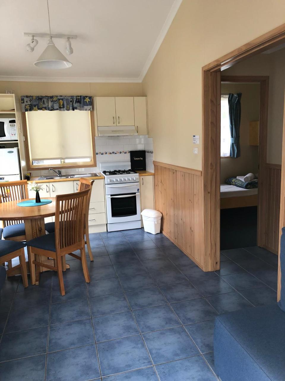 Pleasurelea Tourist Resort & Caravan Park Batemans Bay Exterior foto